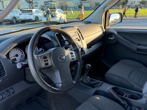 Used 2012 Nissan Xterra PRO-4X image 5