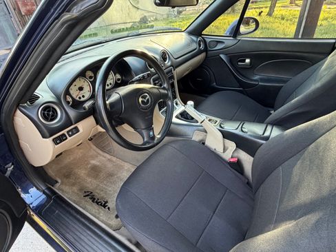 Used 2003 MAZDA MX-5 Miata SE image 10
