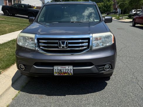 Used 2015 Honda Pilot Touring image 1