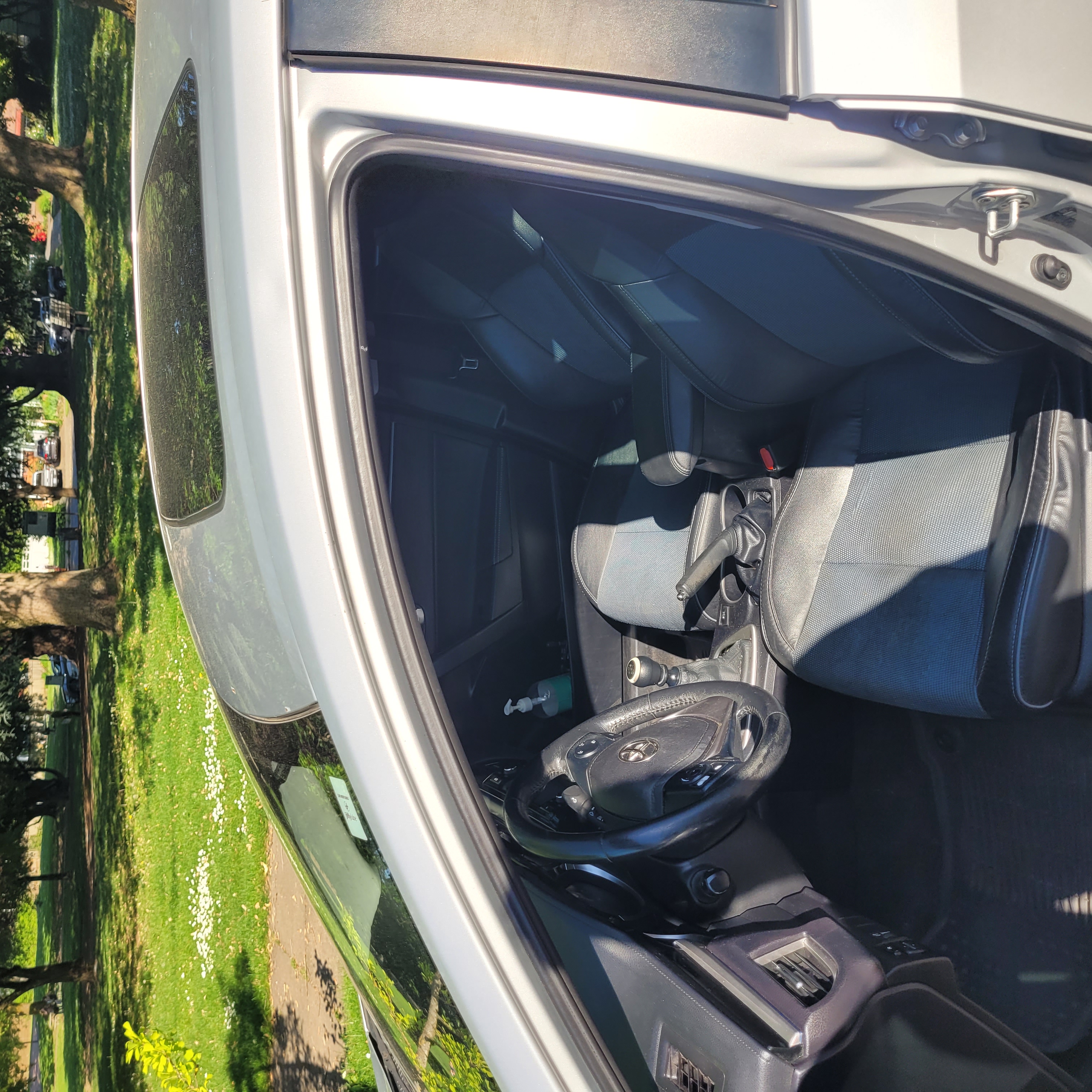 Used 2014 Toyota Corolla S FWD image 11