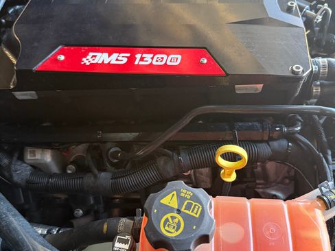 Used 2021 Chevrolet Camaro ZL1 image 16