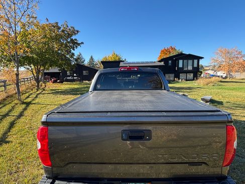 Used 2020 Toyota Tundra SR5 image 17