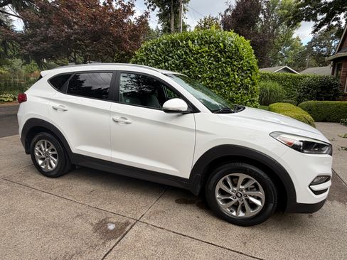 Used 2016 Hyundai Tucson Eco FWD image 1