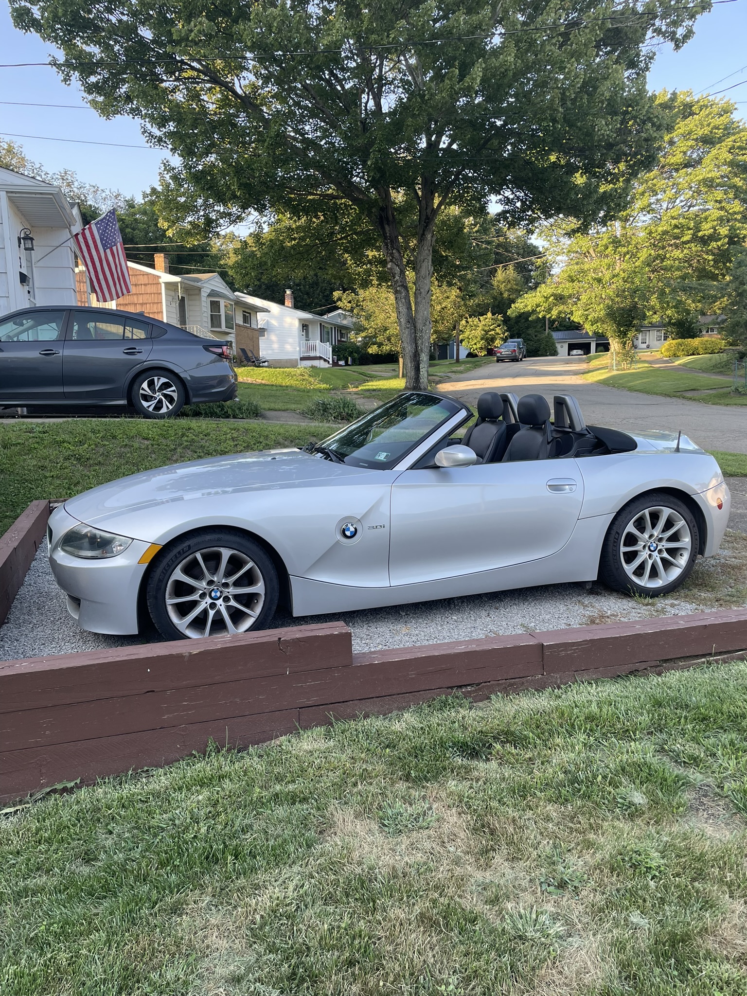 Used 2006 BMW Z4 3.0i RWD image 22