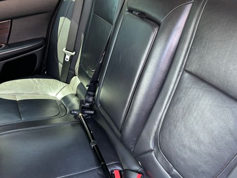 Used 2013 Jaguar XF 3.0 image 8