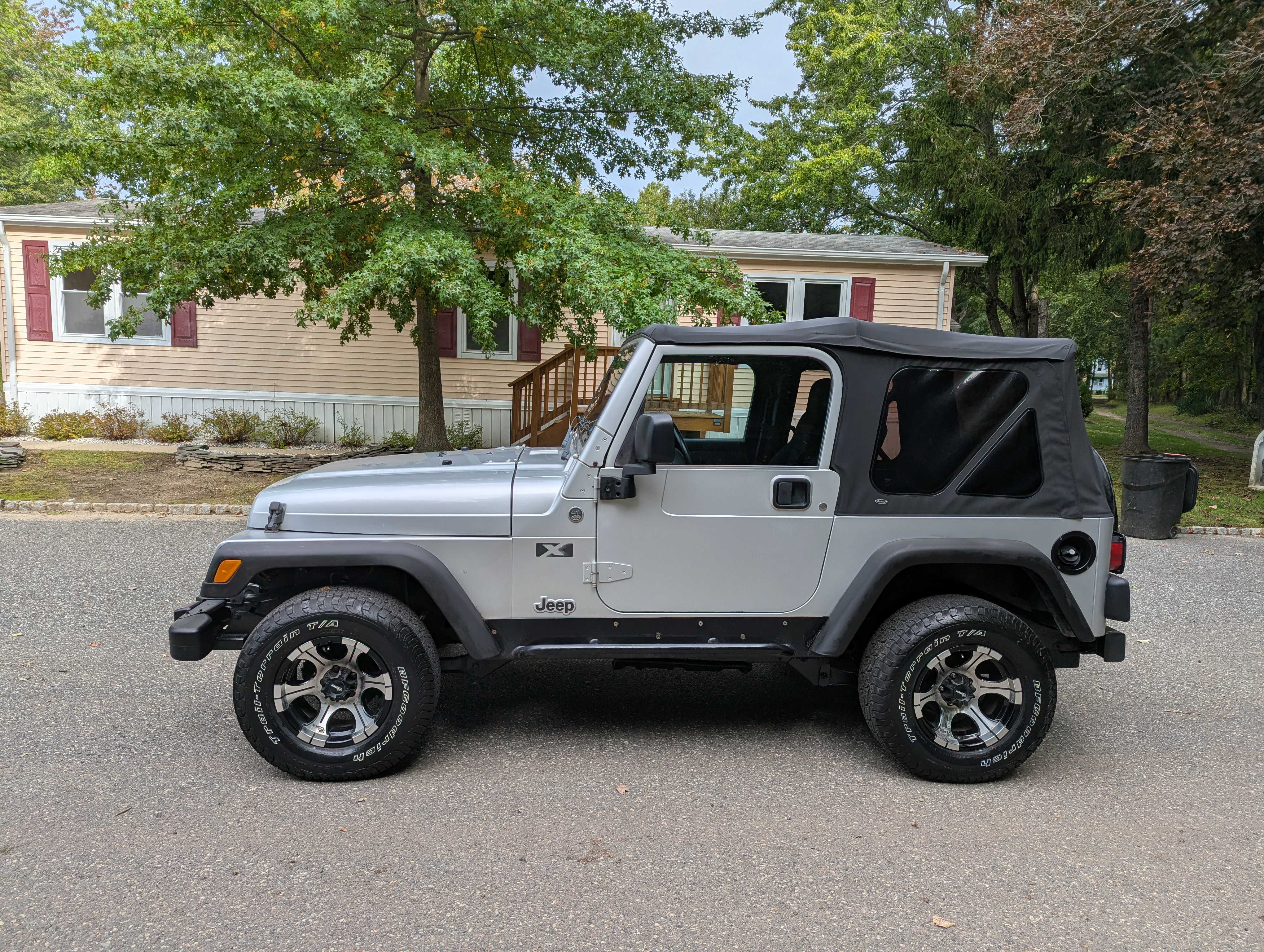 Used 2006 Jeep Wrangler X AWD/4WD image 1