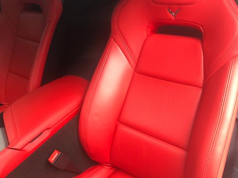 Used 2017 Chevrolet Corvette Grand Sport image 10