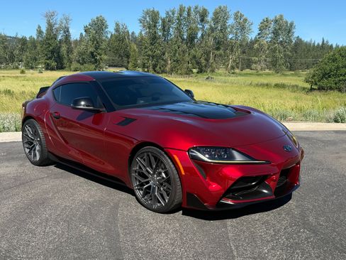 Used 2021 Toyota Supra w/ Safety & Technology Package RWD image 4