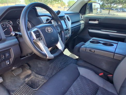 Used 2016 Toyota Tundra SR5 w/ TRD Off Road Package AWD/4WD image 12