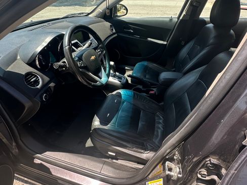 Used 2015 Chevrolet Cruze LTZ w/ Sun, Sound and Sport Package FWD image 8