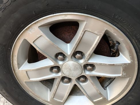 Used 2010 GMC Sierra 1500 SLE w/ Power Pack Plus image 21