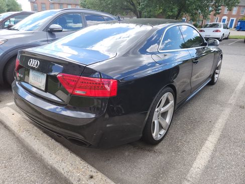 Used 2013 Audi RS 5 Coupe w/ Audi MMI Navigation Plus Pkg image 4