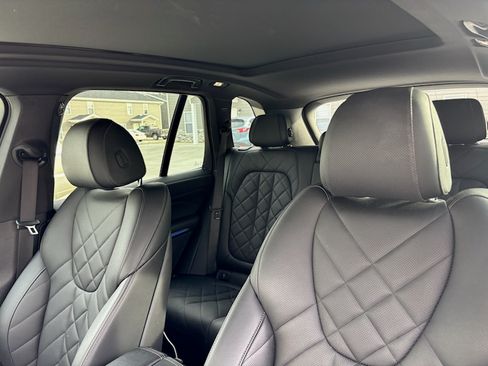 Used 2023 BMW X5 xDrive40i w/ Premium Package image 9