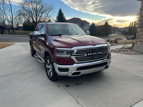 Used 2021 RAM 1500 Laramie image 12