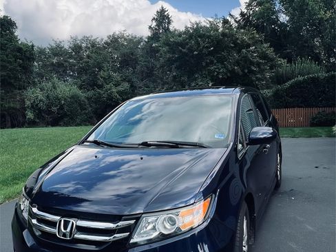 Used 2016 Honda Odyssey EX-L image 1