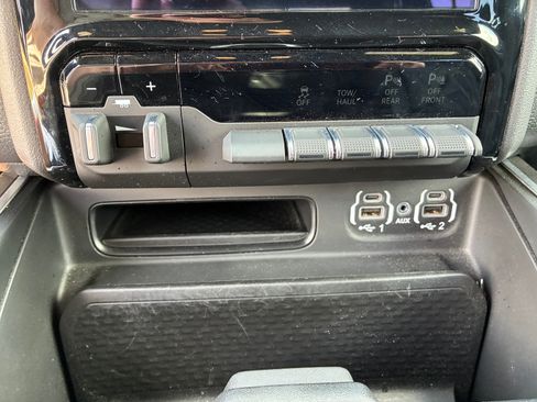 Used 2022 RAM 1500 Big Horn image 6