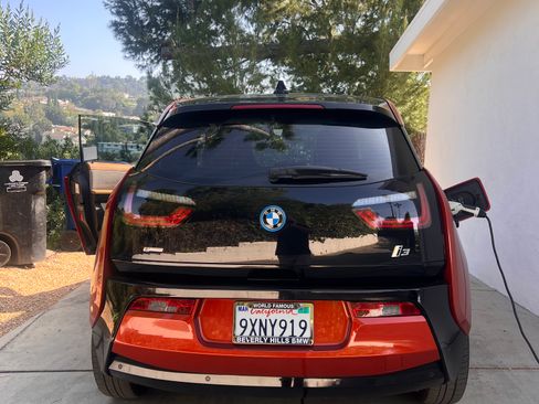 Used 2014 BMW i3 w/ Range Extender RWD image 4