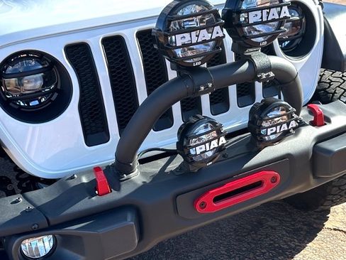 Used 2018 Jeep Wrangler Sport AWD/4WD image 4