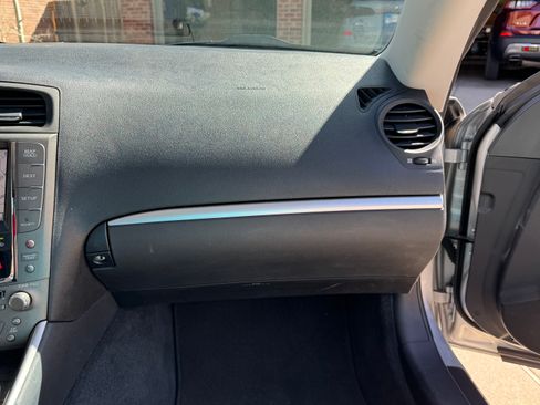 Used 2012 Lexus IS 250C 250C Convertible 2D w/ Luxury Pkg image 16