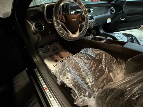 Used 2014 Chevrolet Camaro Z/28 image 10