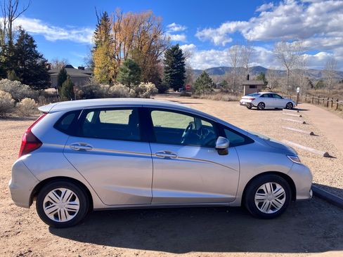 Used 2019 Honda Fit LX image 10