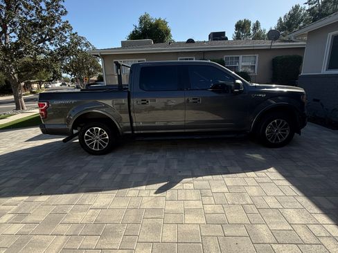 Used 2018 Ford F150 XLT w/ Equipment Group 302A Luxury image 5