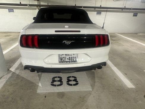 Used 2020 Ford Mustang Premium image 2