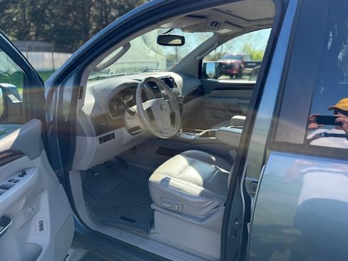 Used 2010 Nissan Armada Platinum w/ Captain Seat Pkg image 10