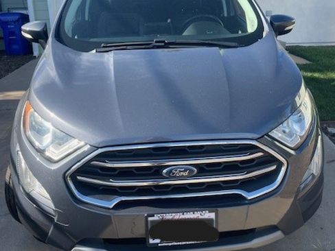 Used 2021 Ford EcoSport Titanium image 4