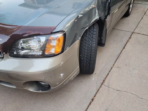 Used 2001 Subaru Outback H6 L.L. Bean Edition AWD/4WD image 2