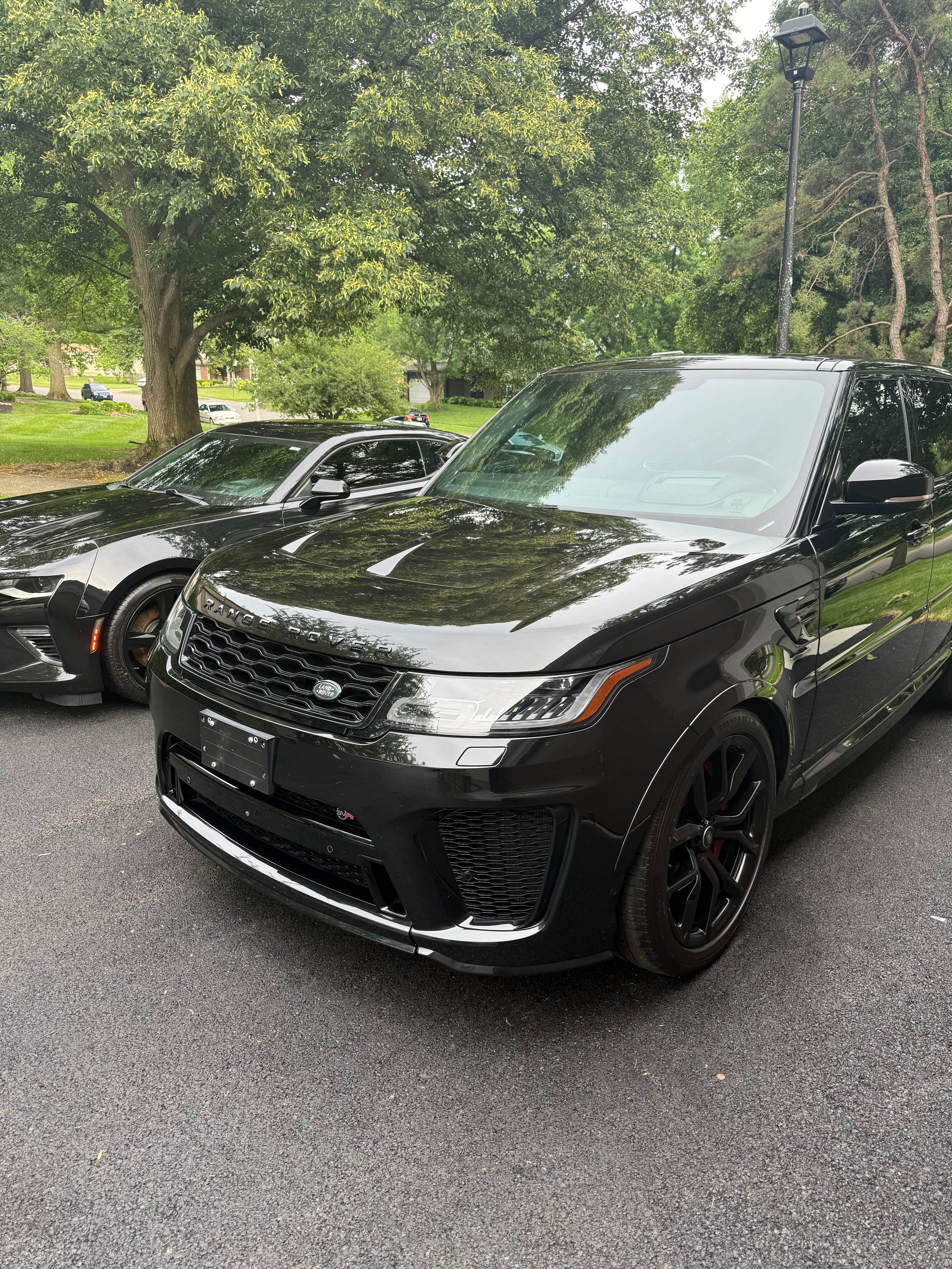 Used 2018 Land Rover Range Rover Sport SVR AWD/4WD image 1