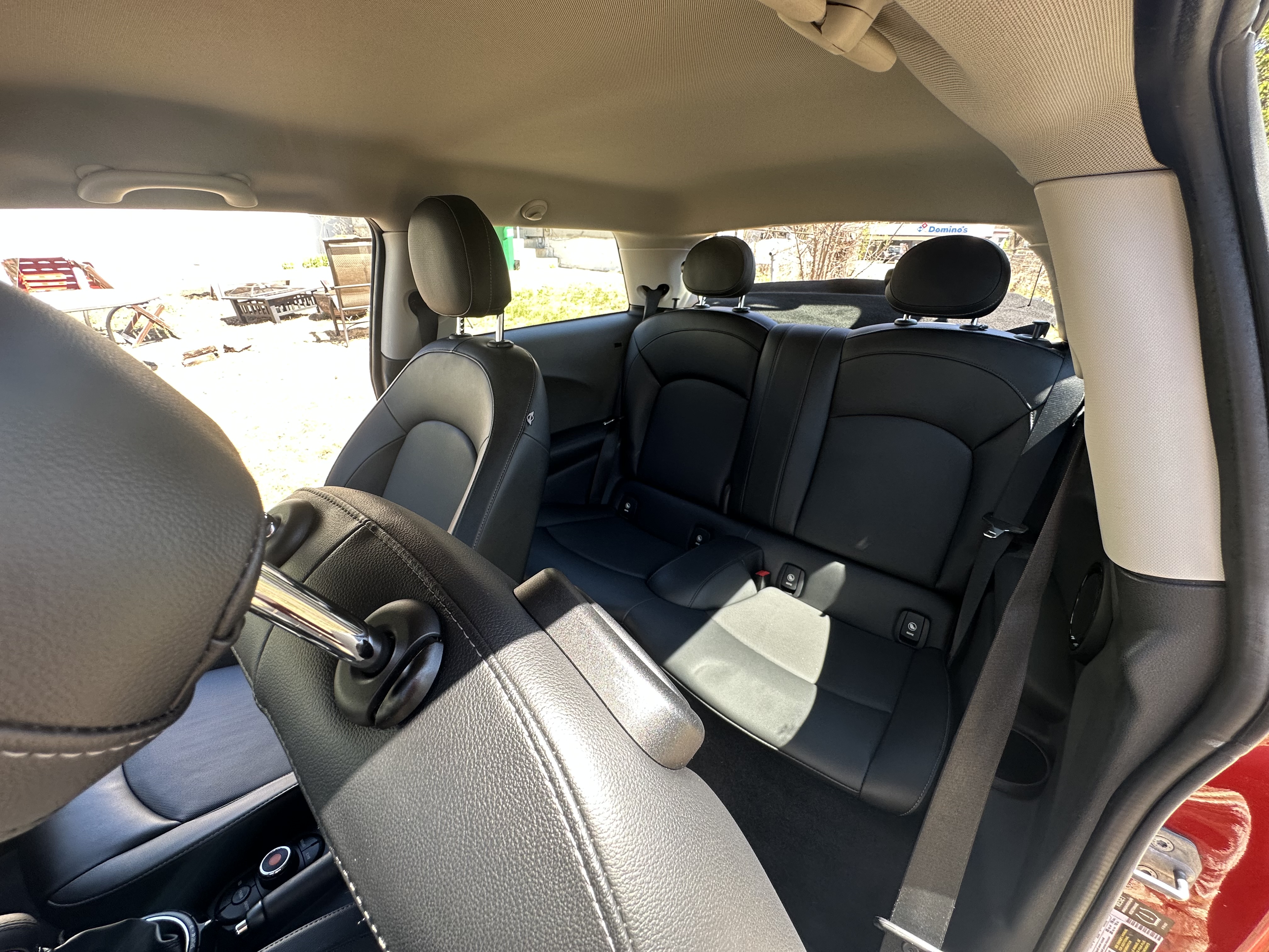 Used 2015 MINI Cooper 2-Door Hardtop FWD image 9