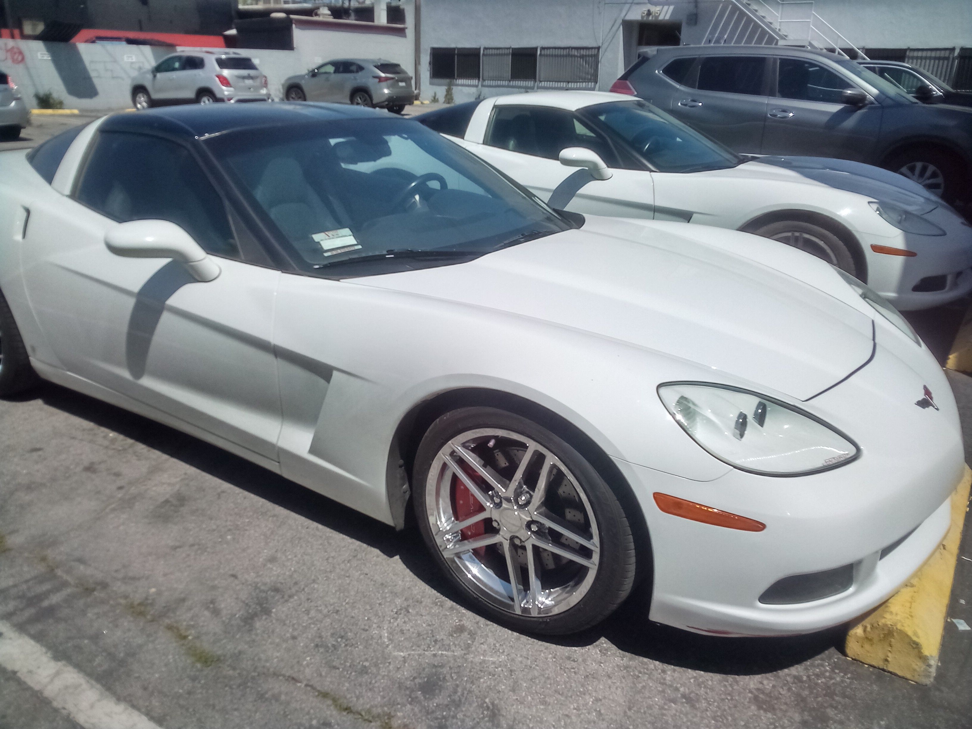 Used 2006 Chevrolet Corvette Coupe w/ Preferred Equipment Group RWD image 11