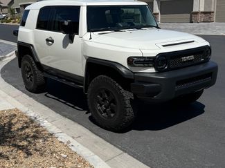 Used 2014 Toyota FJ Cruiser 4WD w/ Upgrade Package video 1