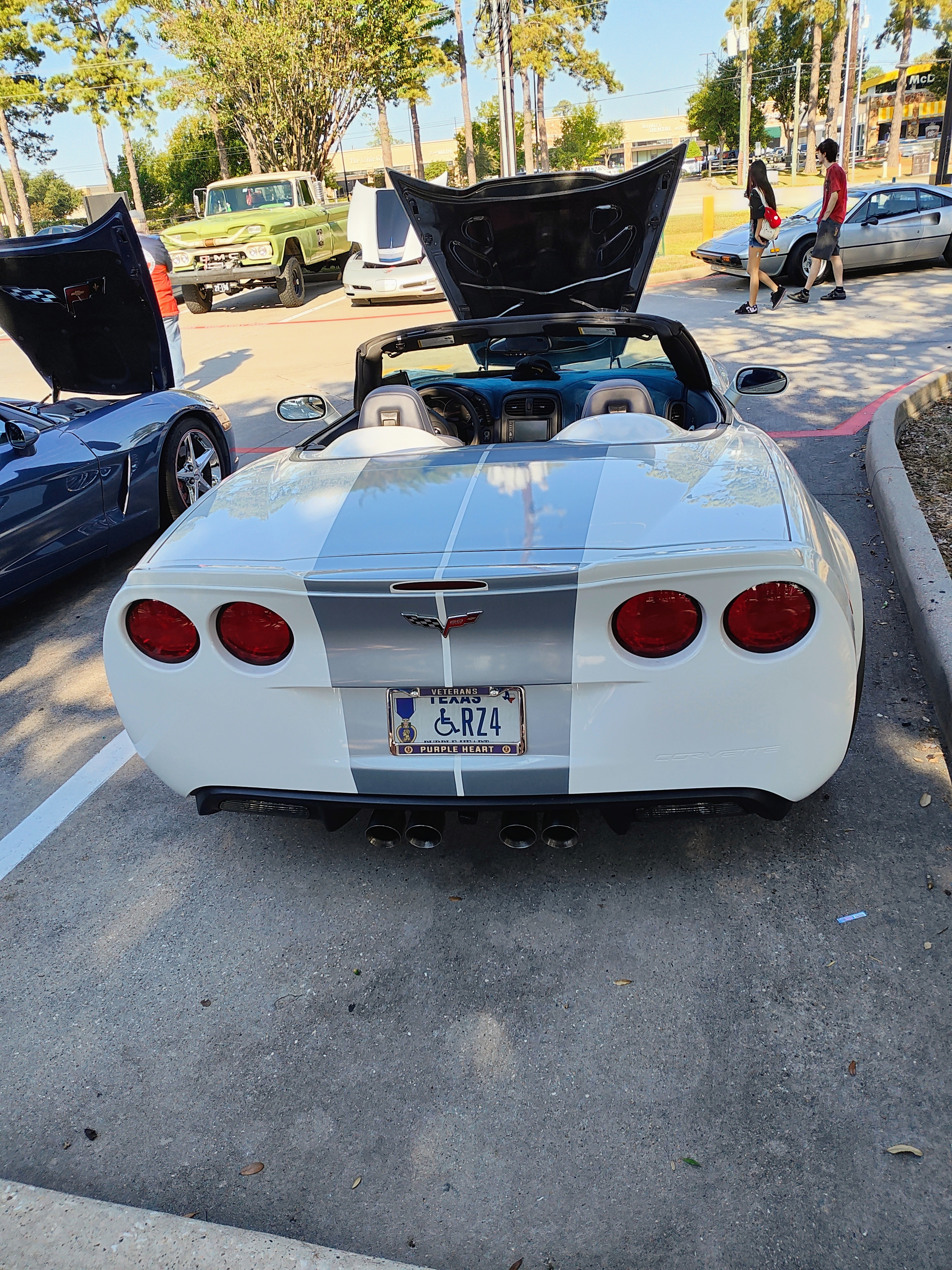 Used 2013 Chevrolet Corvette 427 w/ 1SC Preferred Equipment Group RWD image 8