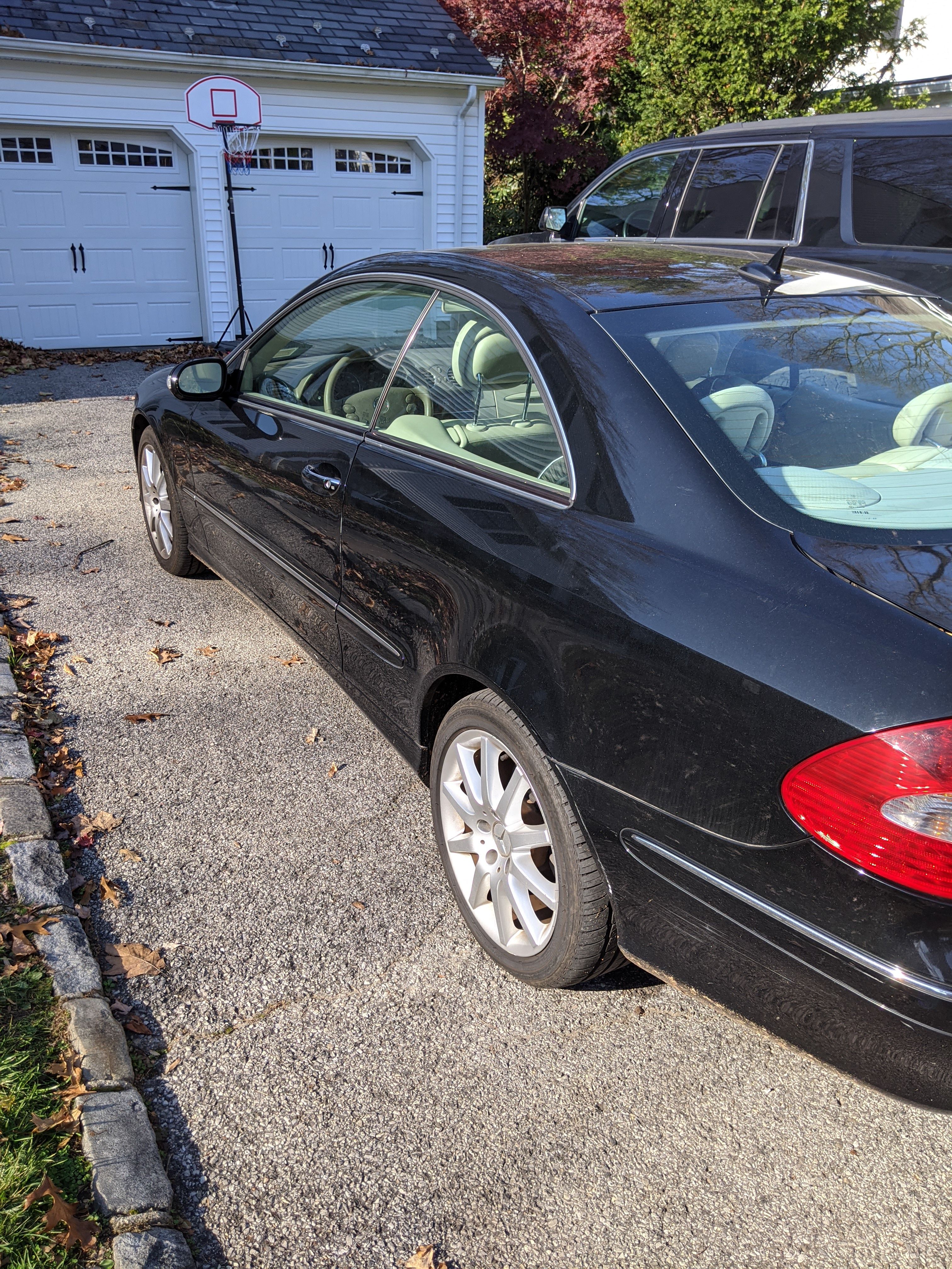 Used 2007 Mercedes-Benz CLK 350 Coupe image 5