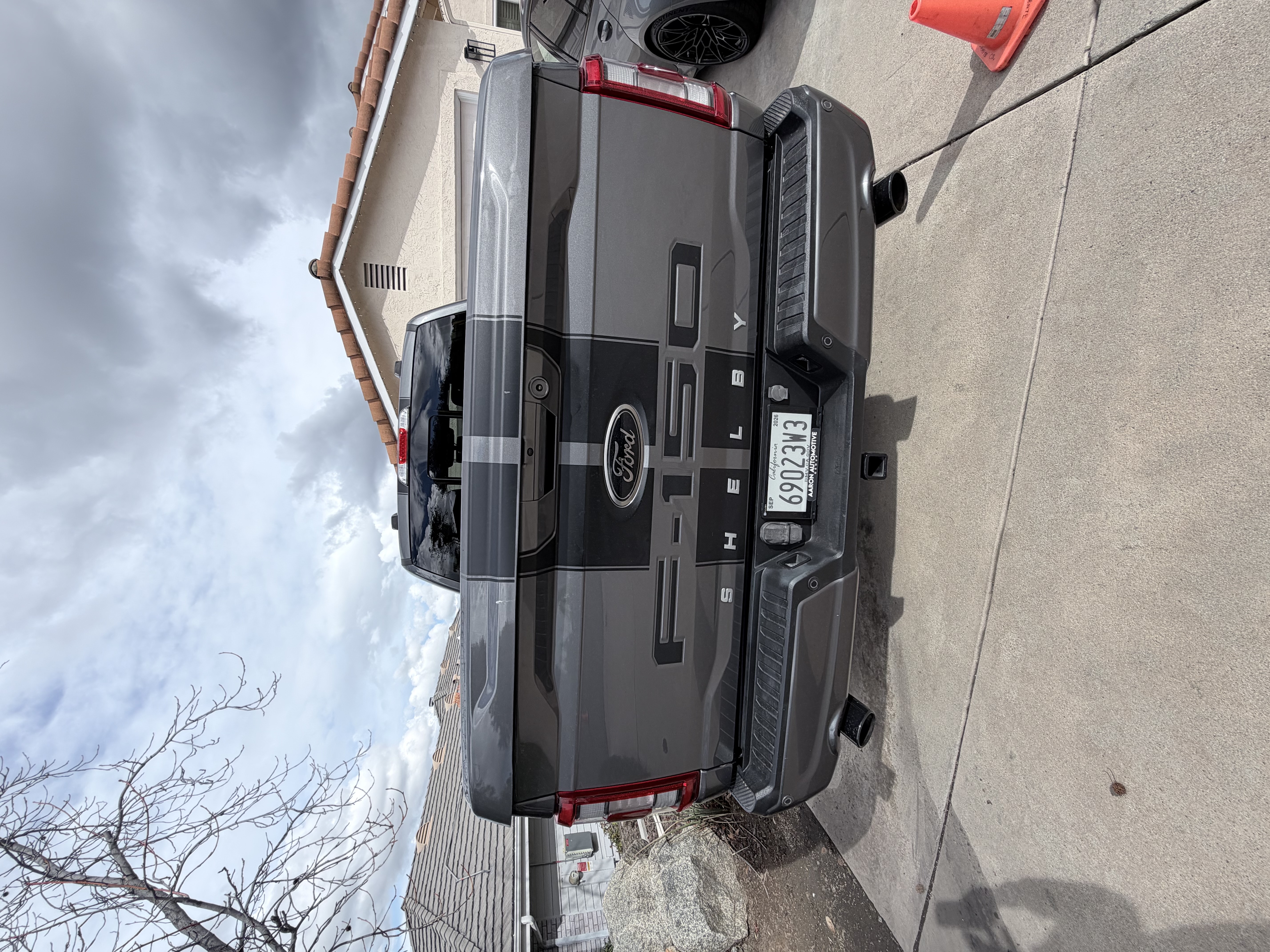 Used 2023 Ford F150 Lariat w/ Equipment Group 502A High AWD/4WD image 11