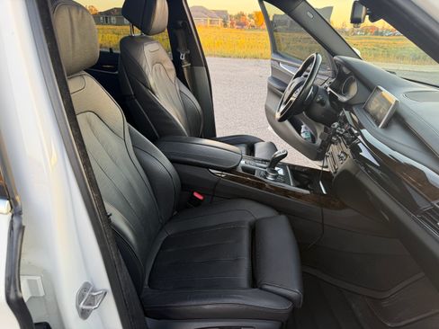 Used 2018 BMW X5 xDrive50i image 21