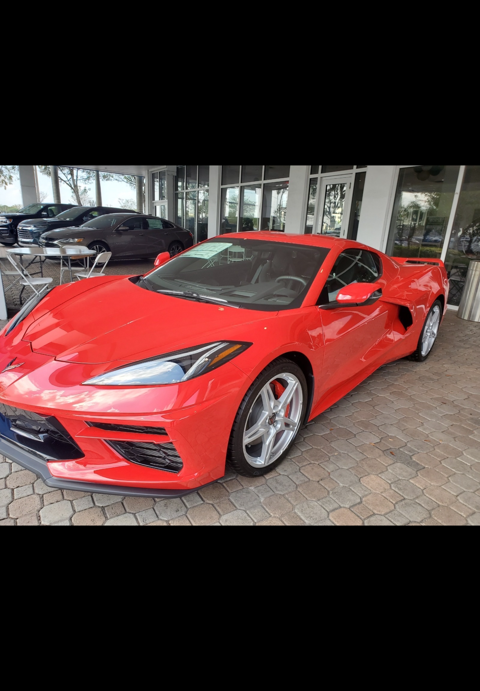 Used 2020 Chevrolet Corvette Stingray Preferred Cpe w/ 2LT Preferred Equipment Group RWD image 4