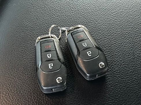 Used 2018 Ford F150 XLT w/ Equipment Group 301A Mid image 16