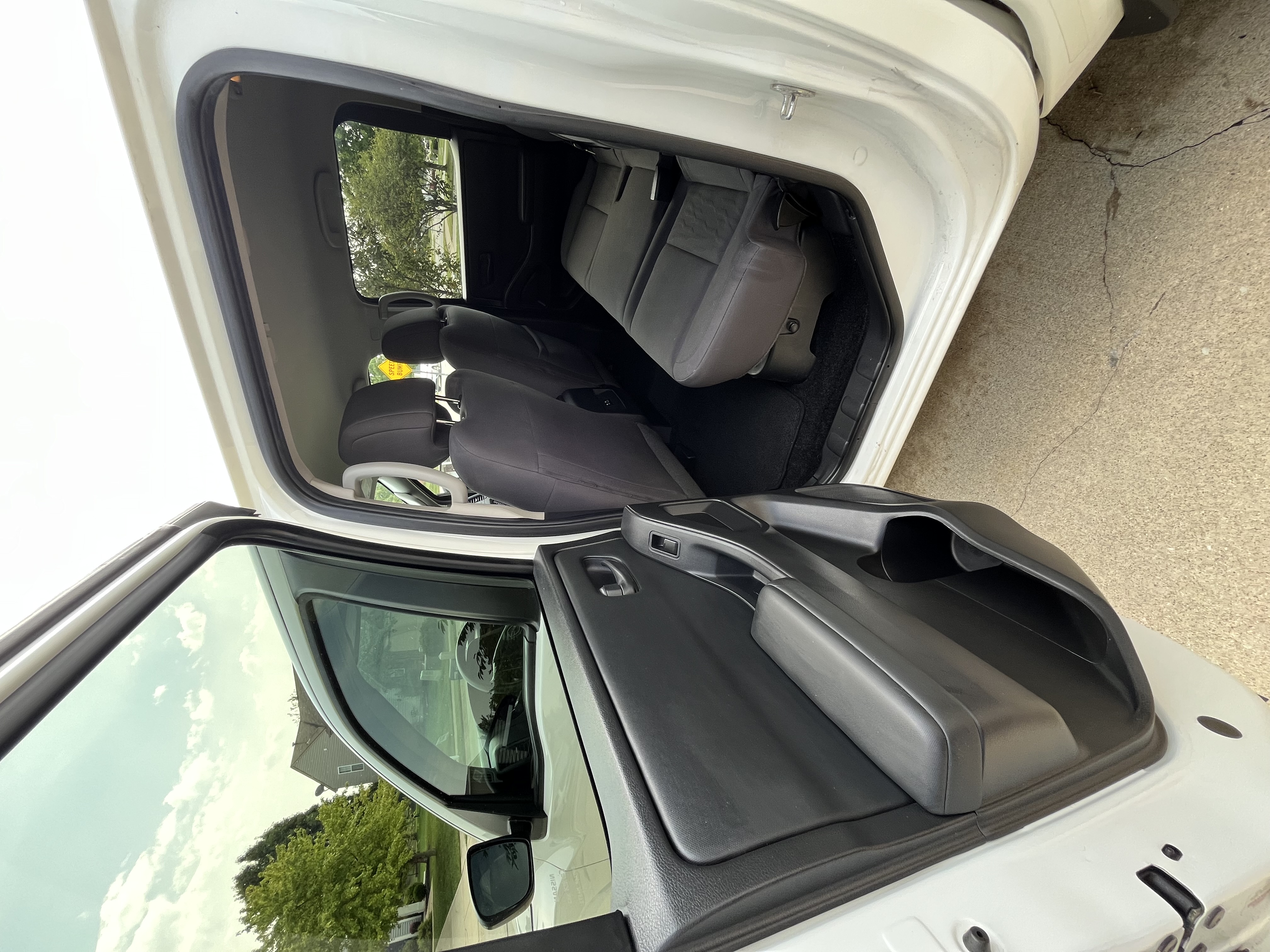 Used 2022 Nissan Frontier S w/ Technology Package AWD/4WD image 13