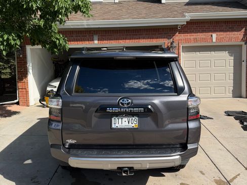 Used 2021 Toyota 4Runner TRD Off-Road Premium w/ Moonroof Package AWD/4WD image 2