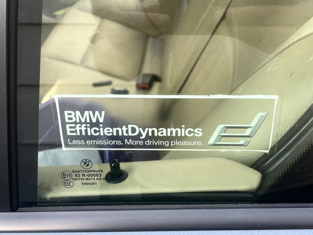 Used 2011 BMW 328i xDrive Sedan AWD/4WD image 21