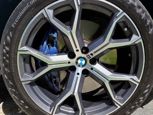 Used 2025 BMW X6 M60i w/ Executive Package image 10