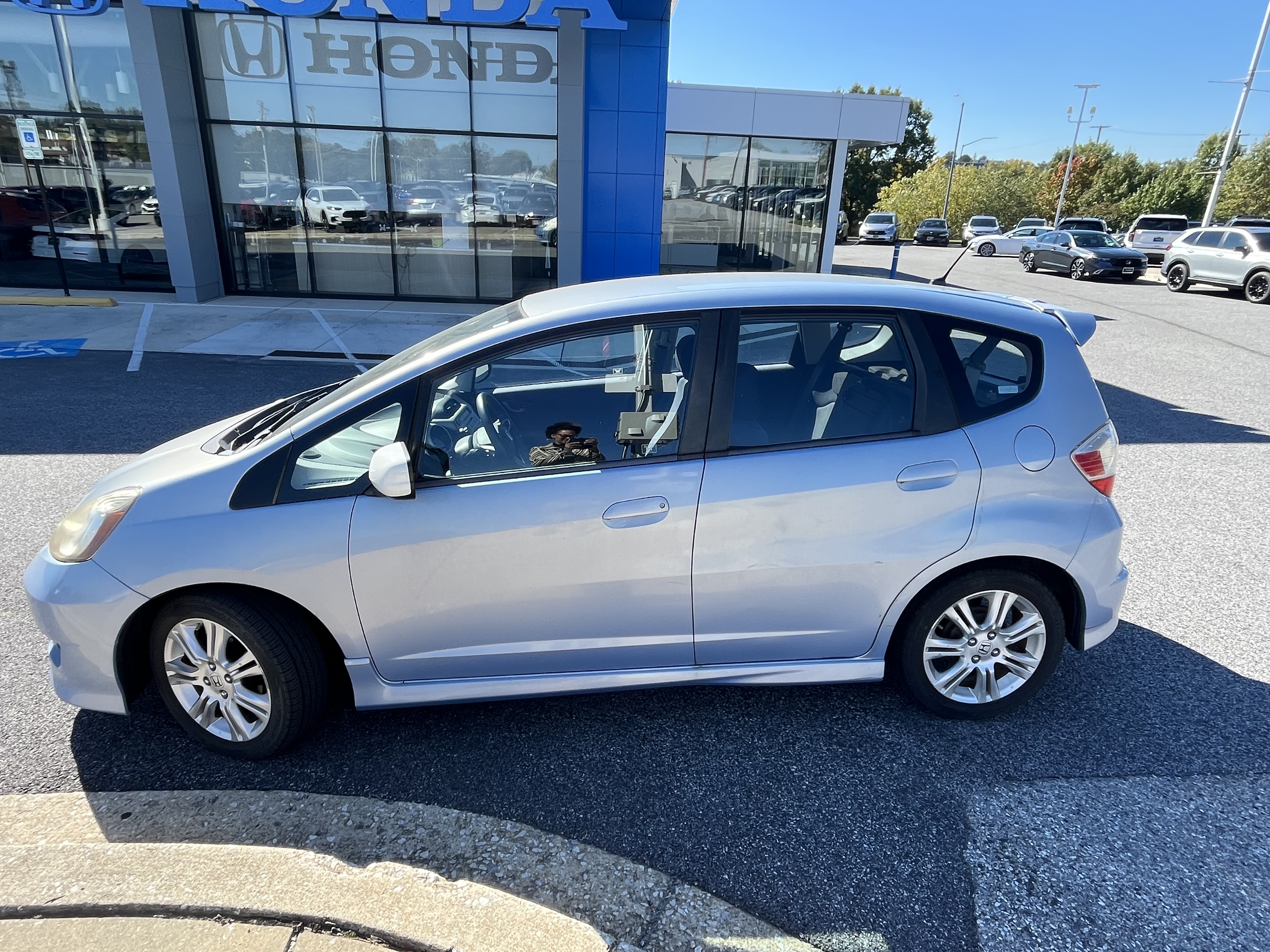 Used 2009 Honda Fit Sport image 13