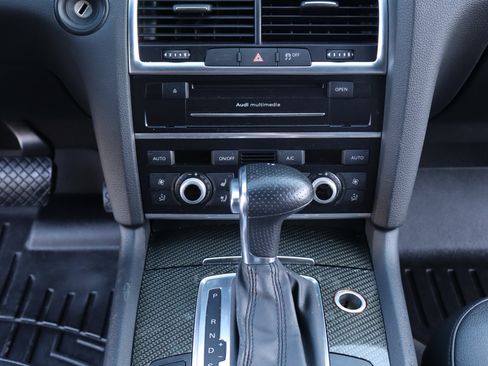 Used 2013 Audi Q7 3.0T S line Prestige image 18