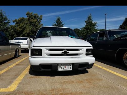 Used 1996 Chevrolet S10 Pickup 2WD Regular Cab