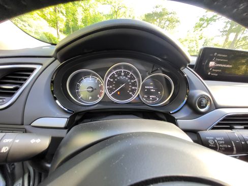 Used 2021 MAZDA CX-9 Touring w/ Touring Premium Package FWD image 11