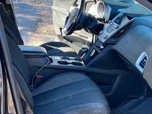 Used 2016 Chevrolet Equinox LT image 13