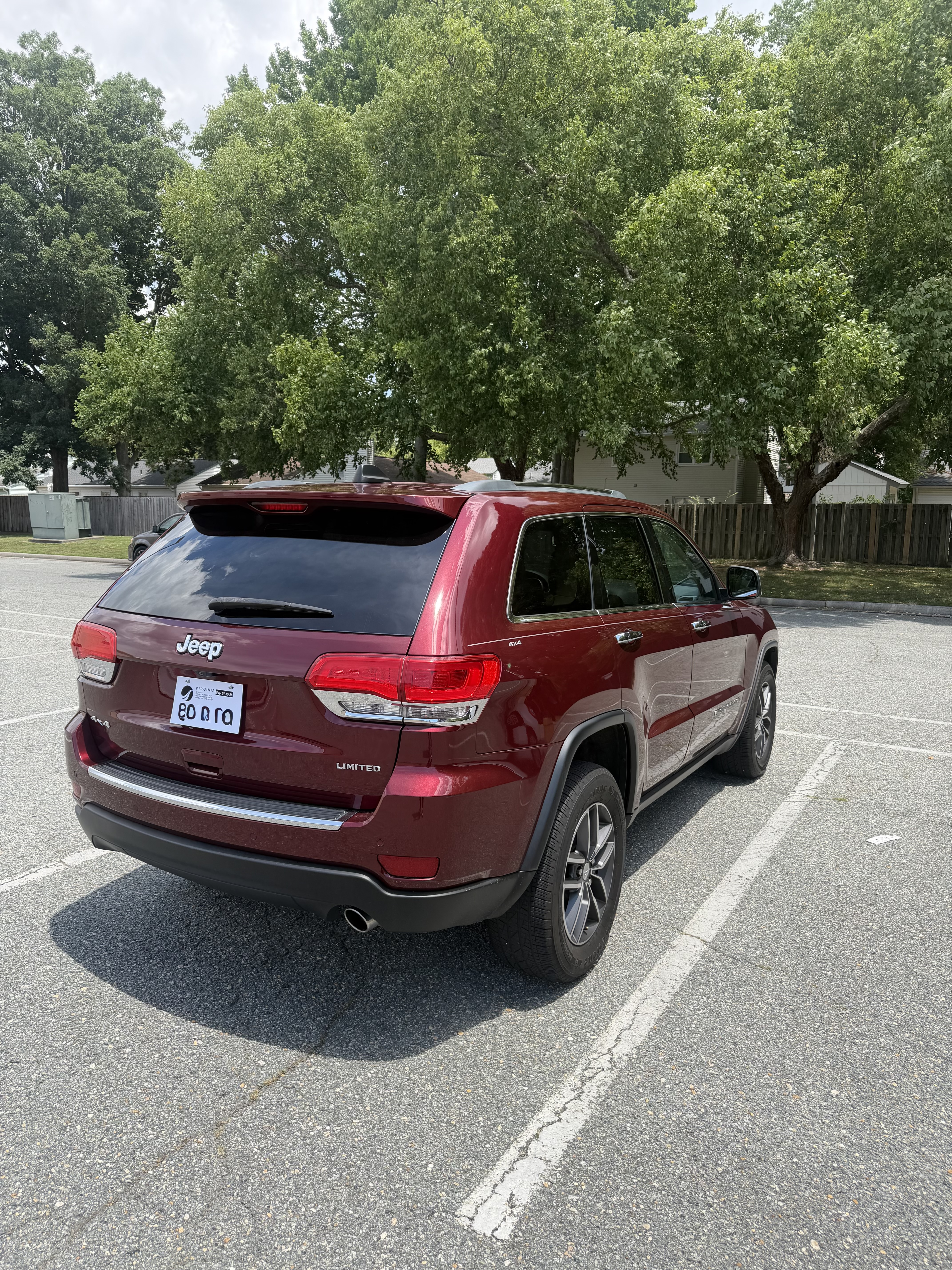 Used 2018 Jeep Grand Cherokee Limited AWD/4WD image 5
